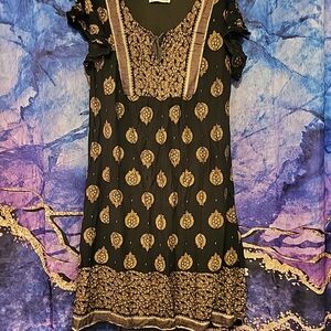 Elegant Black and Gold Women's Dress